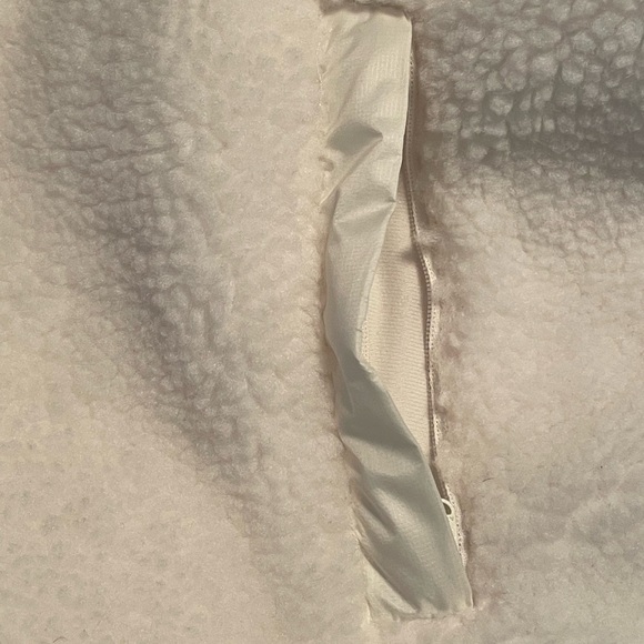 Athleta Cozy Sherpa Snap Sweatshirt - Picture 3 of 9